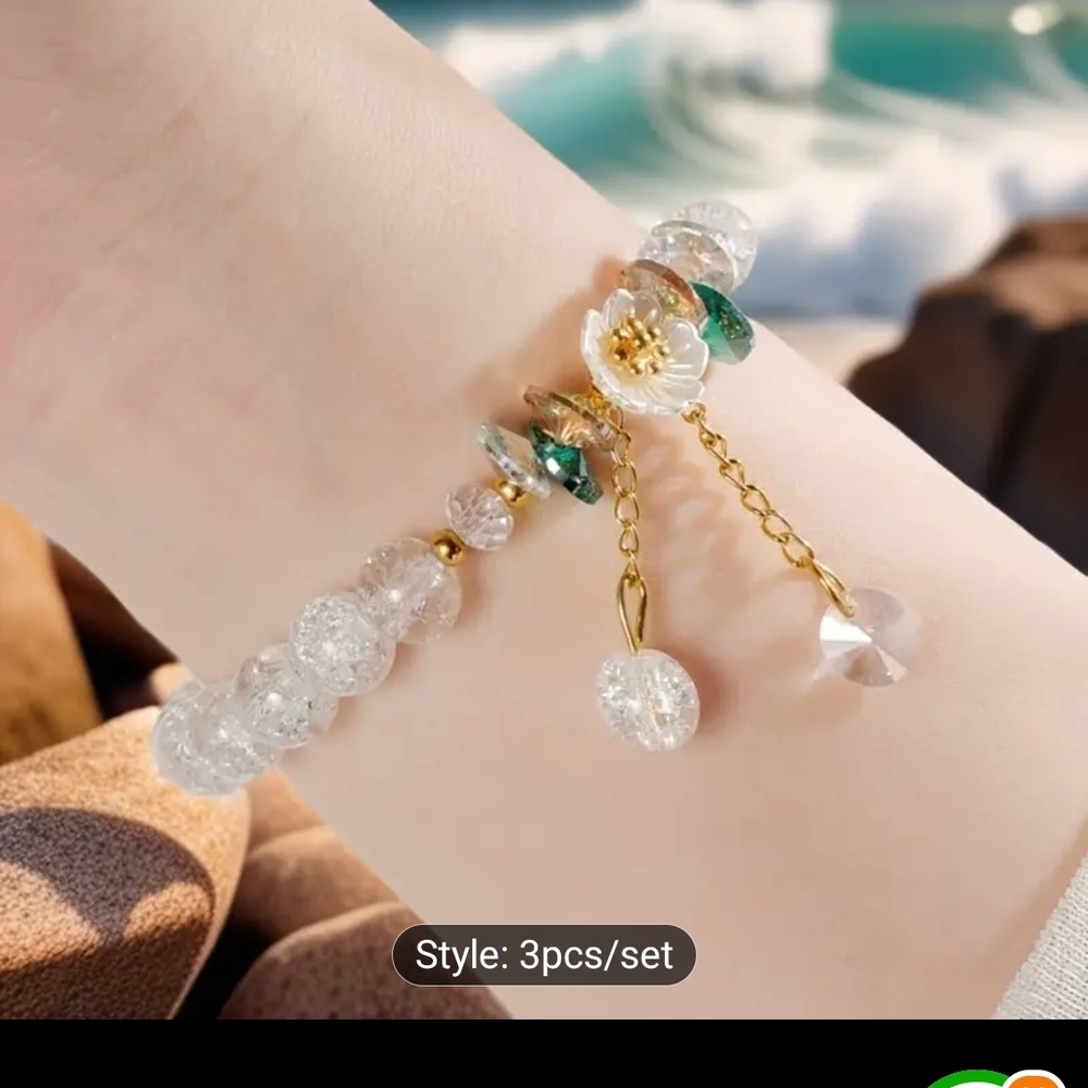 Elegant Crystal Beaded Bracelet with Floral Charm- Blue - Picture 2 of 2